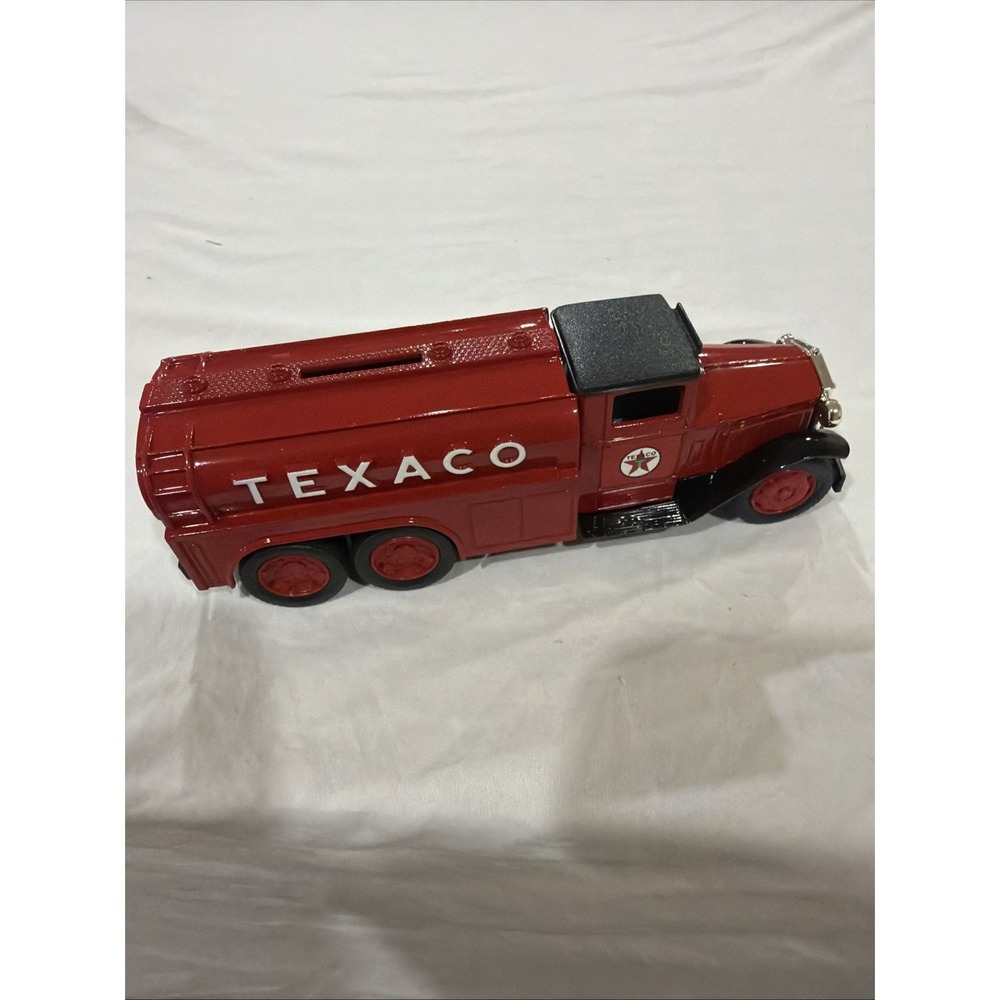 Ertl 1930‎ Diamond T Texaco Fuel Tanker Die-Cast Truck Coin Bank. New unopened